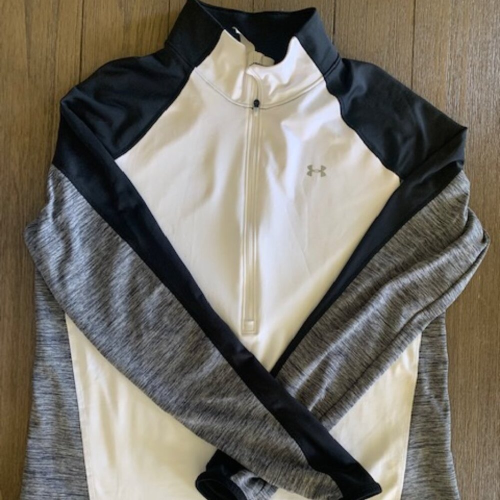 Under Armour Women's Fitted Half-Zip Size XL